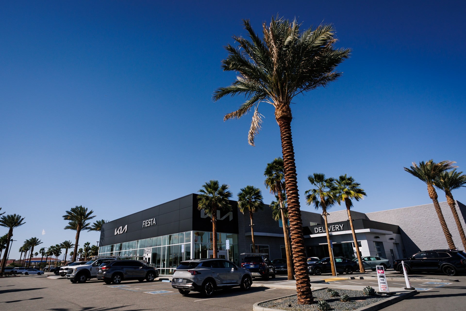 Fiesta Kia serving Palm Springs