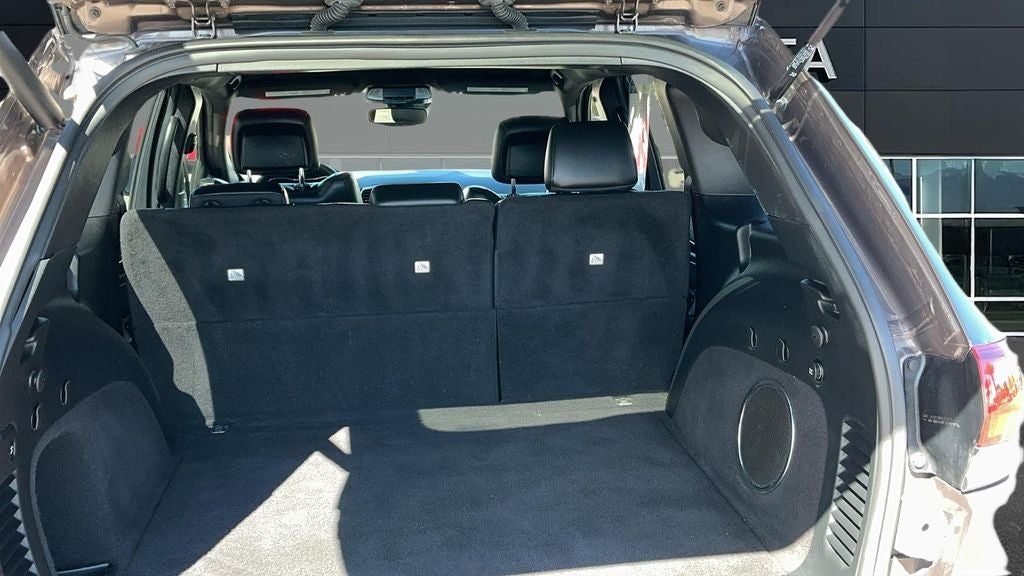 2020 Jeep Grand Cherokee Laredo E