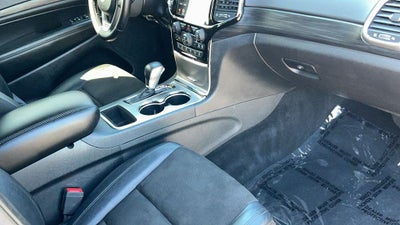 2020 Jeep Grand Cherokee Laredo E