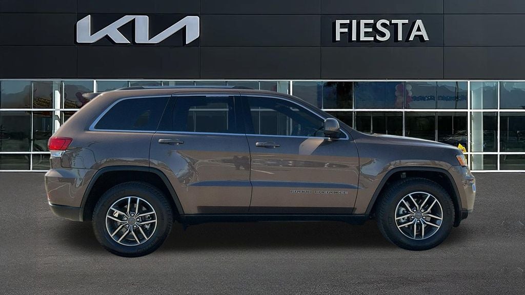 2020 Jeep Grand Cherokee Laredo E