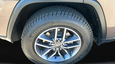 2020 Jeep Grand Cherokee Laredo E