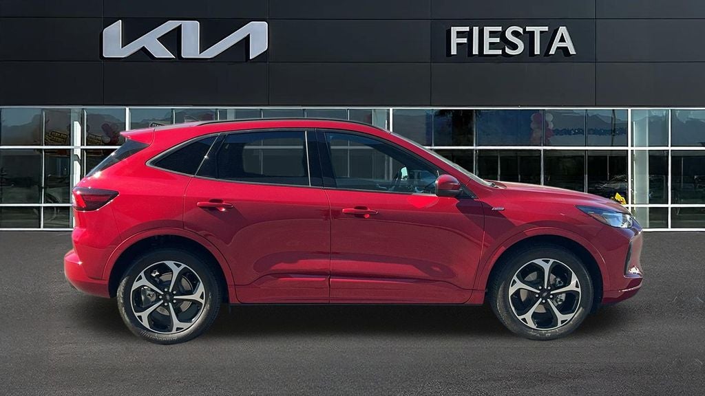 2023 Ford Escape Hybrid ST-Line Select