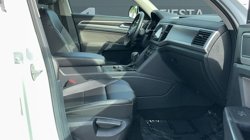 2021 Volkswagen Atlas 3.6L V6 SE w/Technology