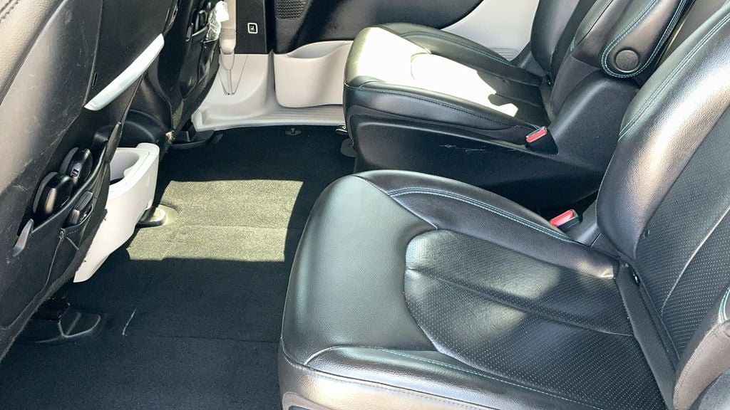 2021 Chrysler Pacifica Hybrid Touring L