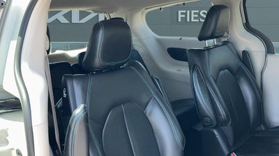 2021 Chrysler Pacifica Hybrid Touring L