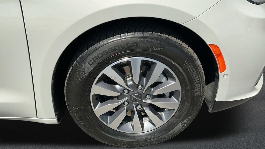 2021 Chrysler Pacifica Hybrid Touring L