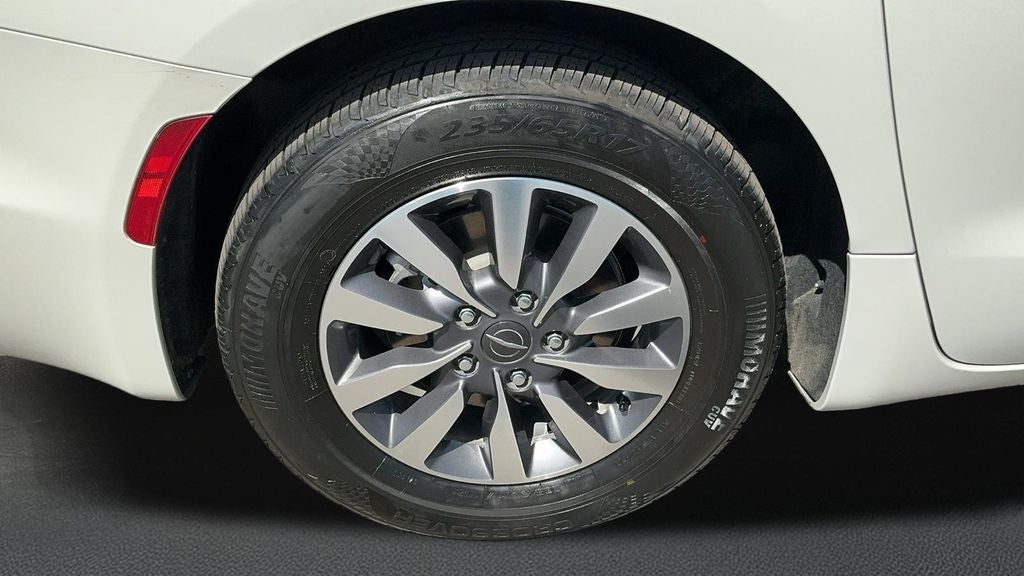 2021 Chrysler Pacifica Hybrid Touring L