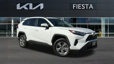 2024 Toyota RAV4 XLE