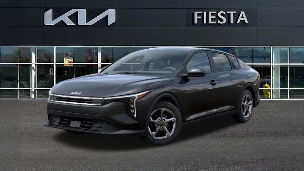 2026 Kia K4 LXS AT's photo