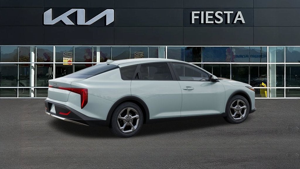 2027 Kia K4 LXS