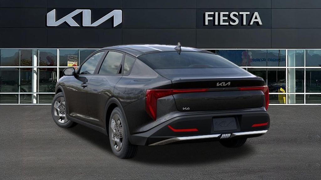 2026 Kia K4 LX