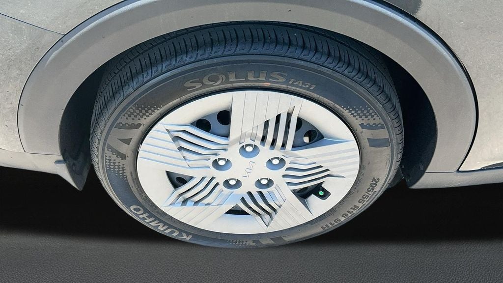 2025 Kia K4 LX