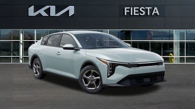 2026 Kia K4 LXS