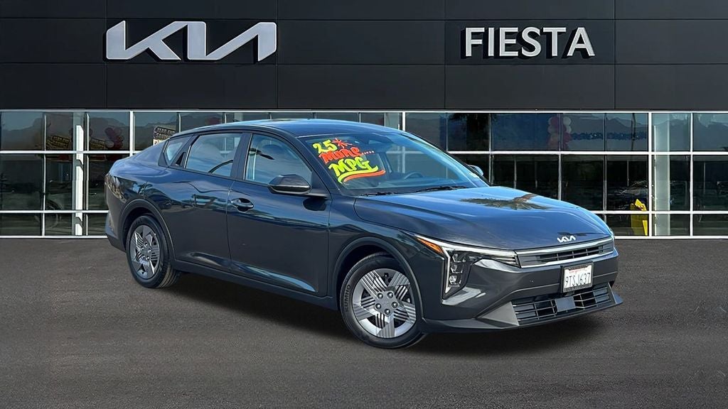2025 Kia K4 LX