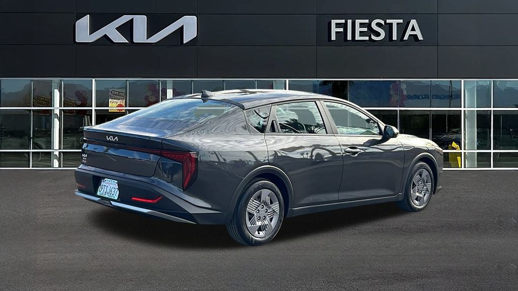 2025 Kia K4 LX