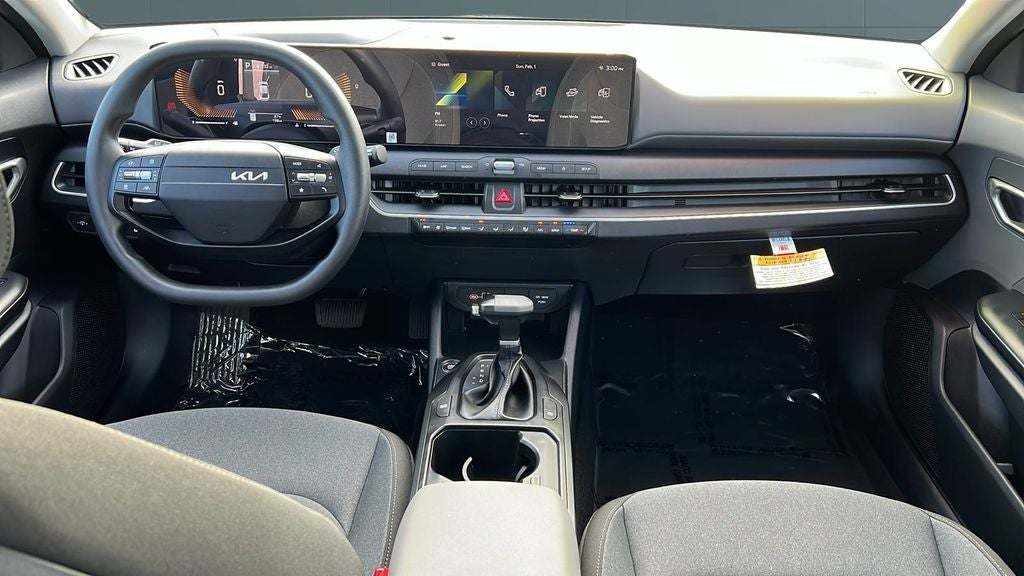 2025 Kia K4 LX