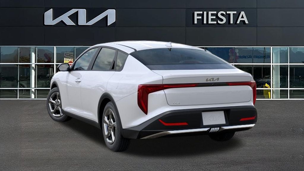 2026 Kia K4 Base