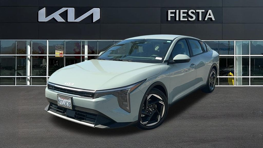 2025 Kia K4 EX