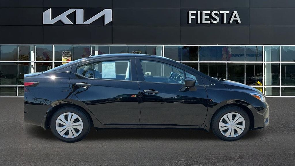 2024 Nissan Versa 1.6 S