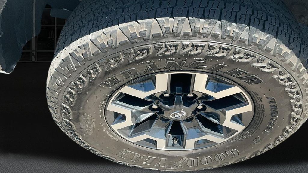 2023 Toyota Tacoma TRD Off-Road V6