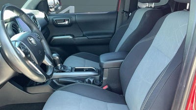2022 Toyota Tacoma TRD Sport V6