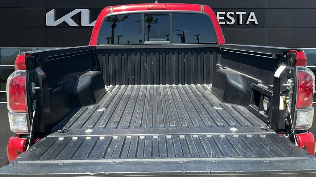 2022 Toyota Tacoma TRD Sport V6