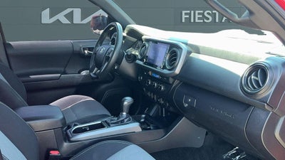 2022 Toyota Tacoma TRD Sport V6
