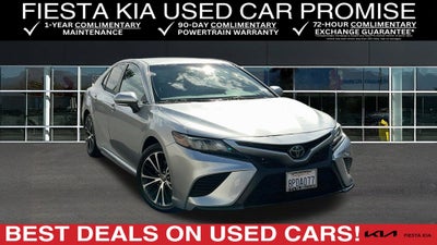 2020 Toyota Camry SE