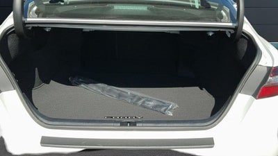 2024 Toyota Camry Hybrid SE