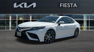 2024 Toyota Camry Hybrid SE