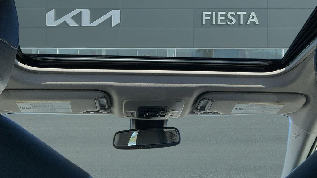 2024 Toyota Camry Hybrid SE