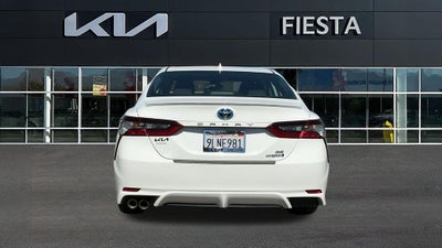 2024 Toyota Camry Hybrid SE
