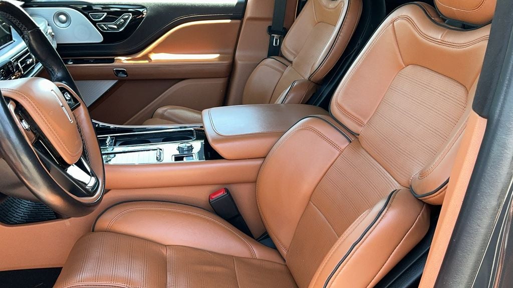 2020 Lincoln Aviator Black Label