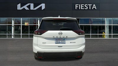 2024 Nissan Rogue SV