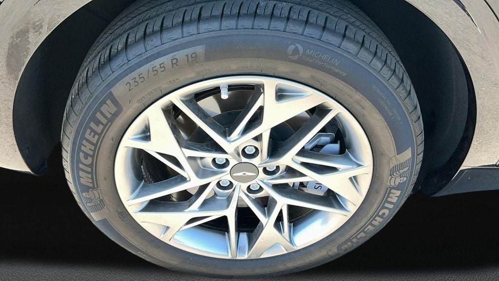 2025 Genesis GV70 2.5T
