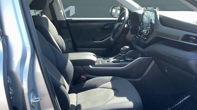 2020 Toyota Highlander LE