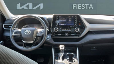 2020 Toyota Highlander LE