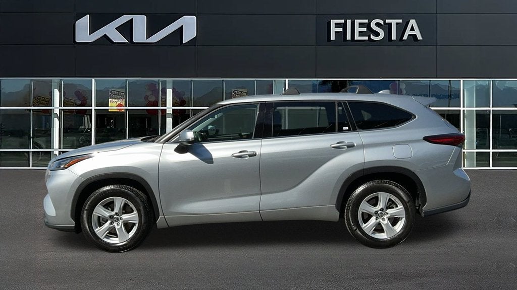 2020 Toyota Highlander LE