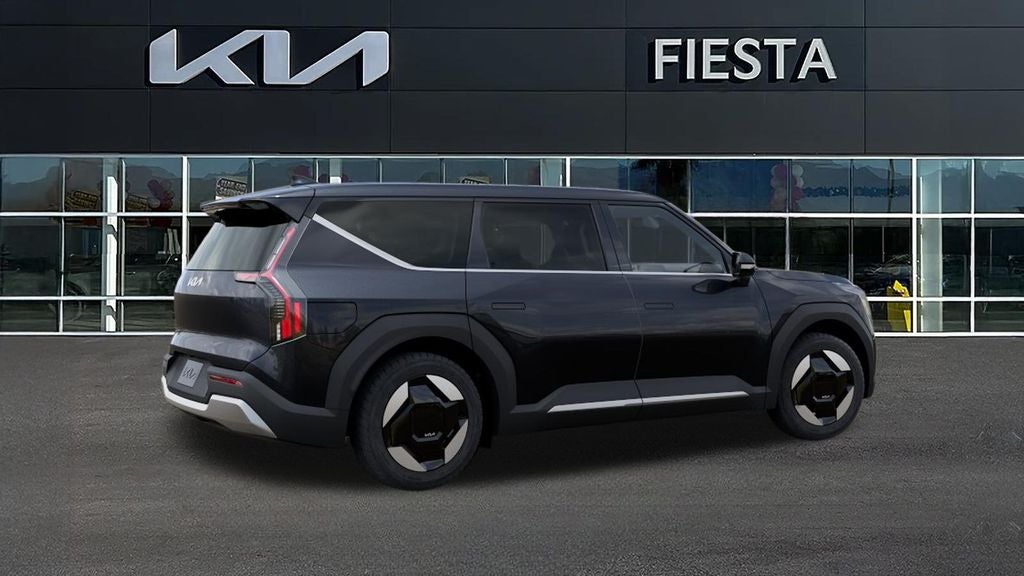 2026 Kia EV9 Light Long Range