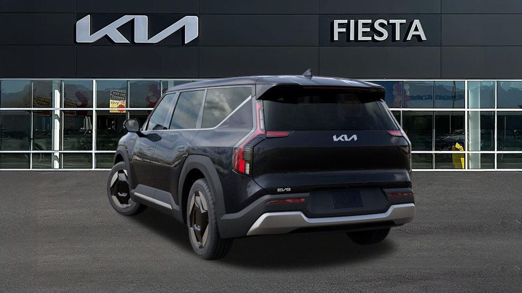 2026 Kia EV9 Light Long Range
