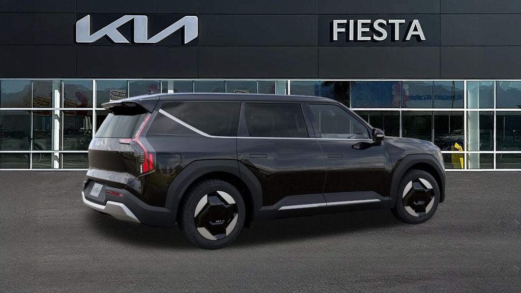 2026 Kia EV9 Light Long Range
