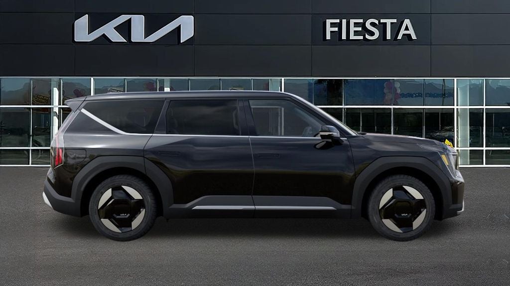 2026 Kia EV9 Light Long Range
