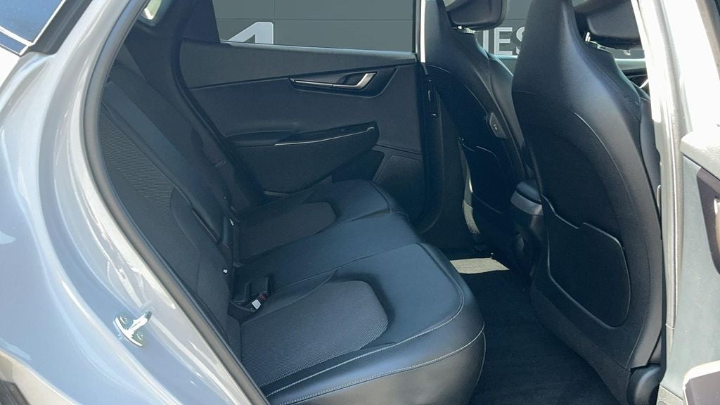 2025 Kia EV6 Light