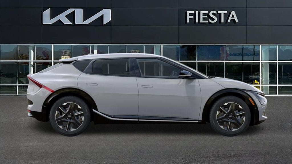 2026 Kia EV6 Light
