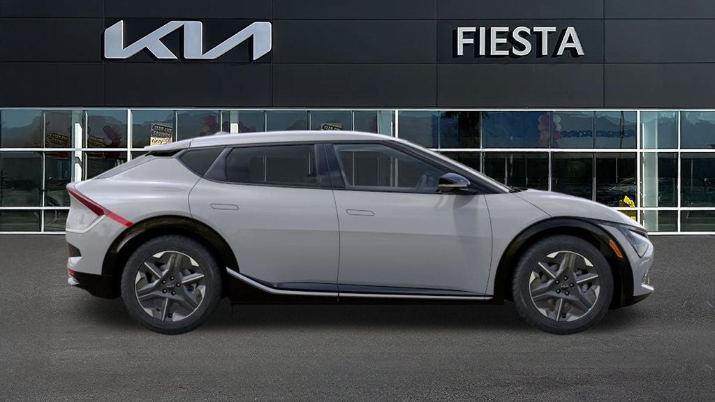 2026 Kia EV6 Light