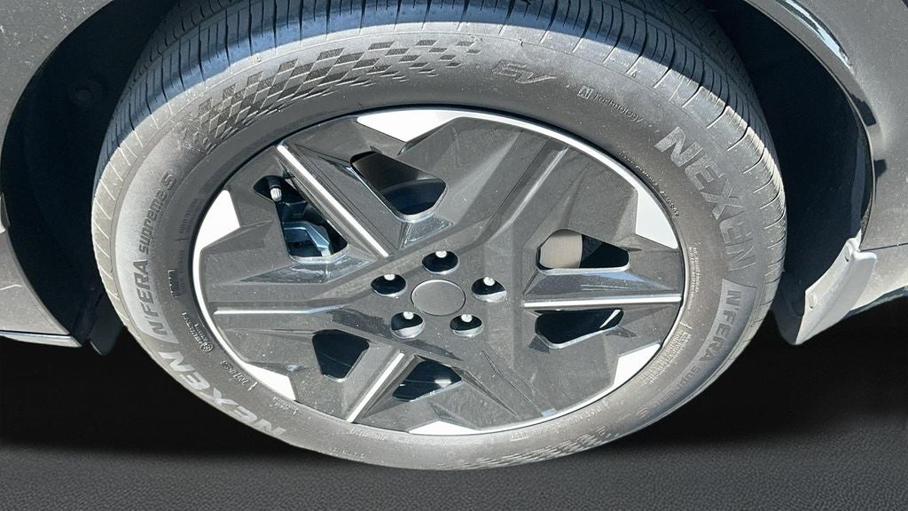 2025 Kia EV6 Wind