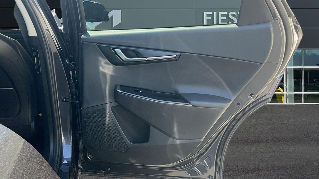 2025 Kia EV6 Wind