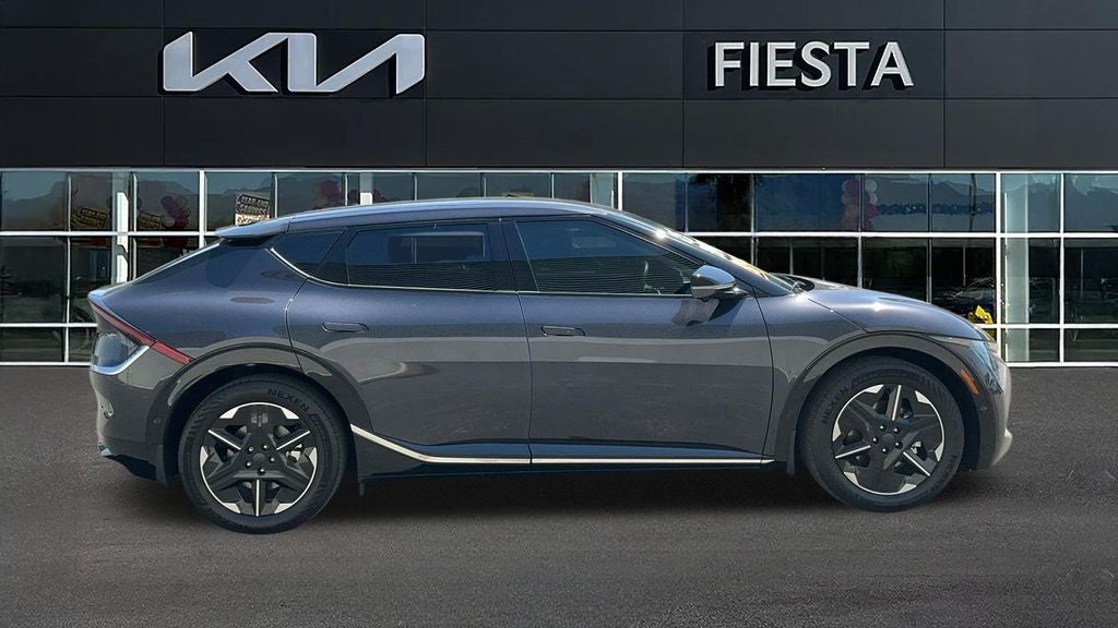 2025 Kia EV6 Wind