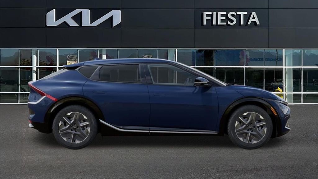 2026 Kia EV6 Light