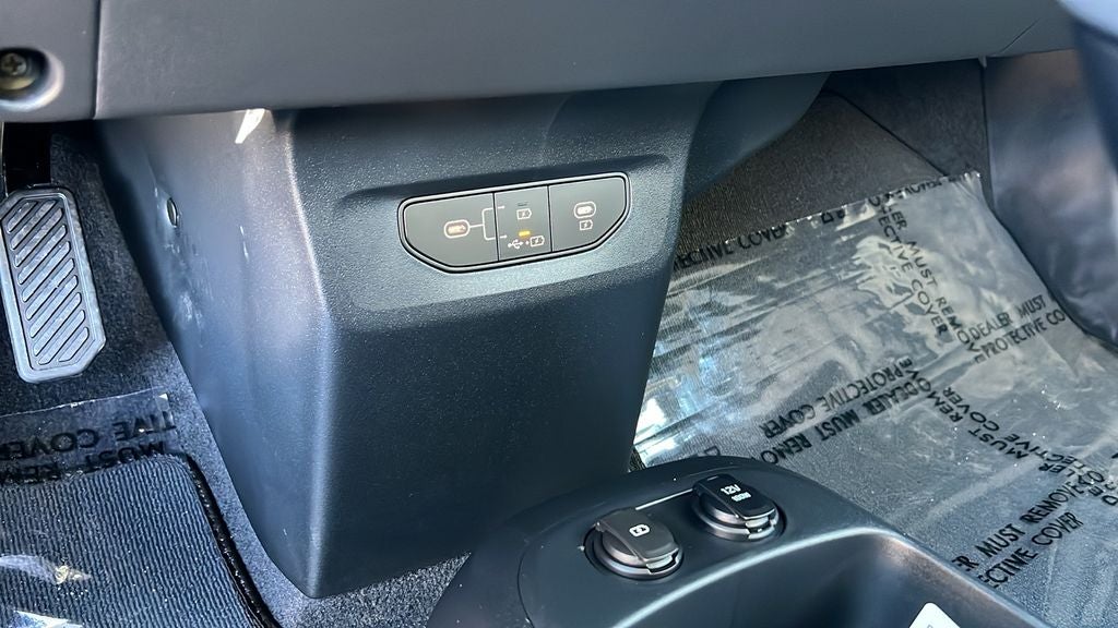 2025 Kia EV6 Light